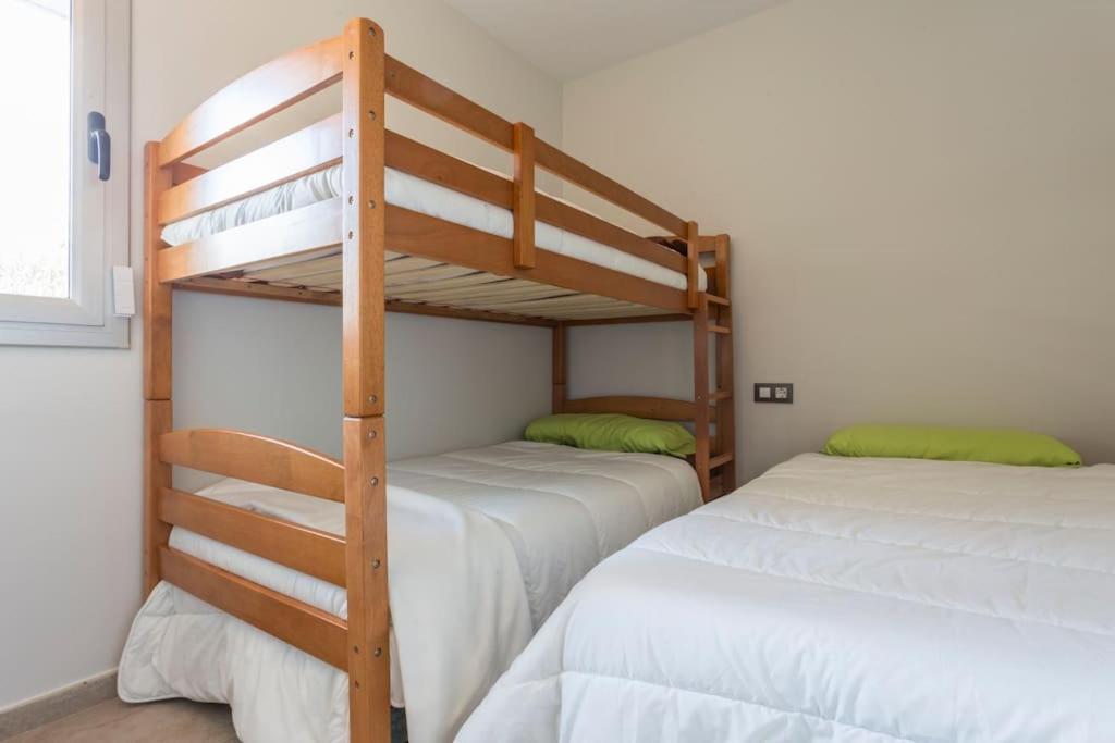 Piso De 2 Habitaciones, 3 Piscinas Y Cerca Del Mar Roses Dış mekan fotoğraf